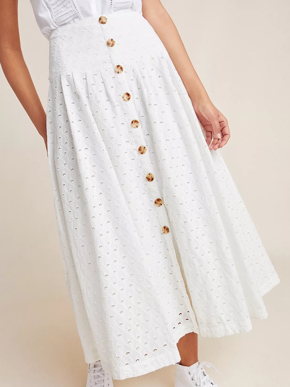 Vanderbilt Skirt Anthropologie White Eyelet Button Front Midi Skirt Size 14 NWT